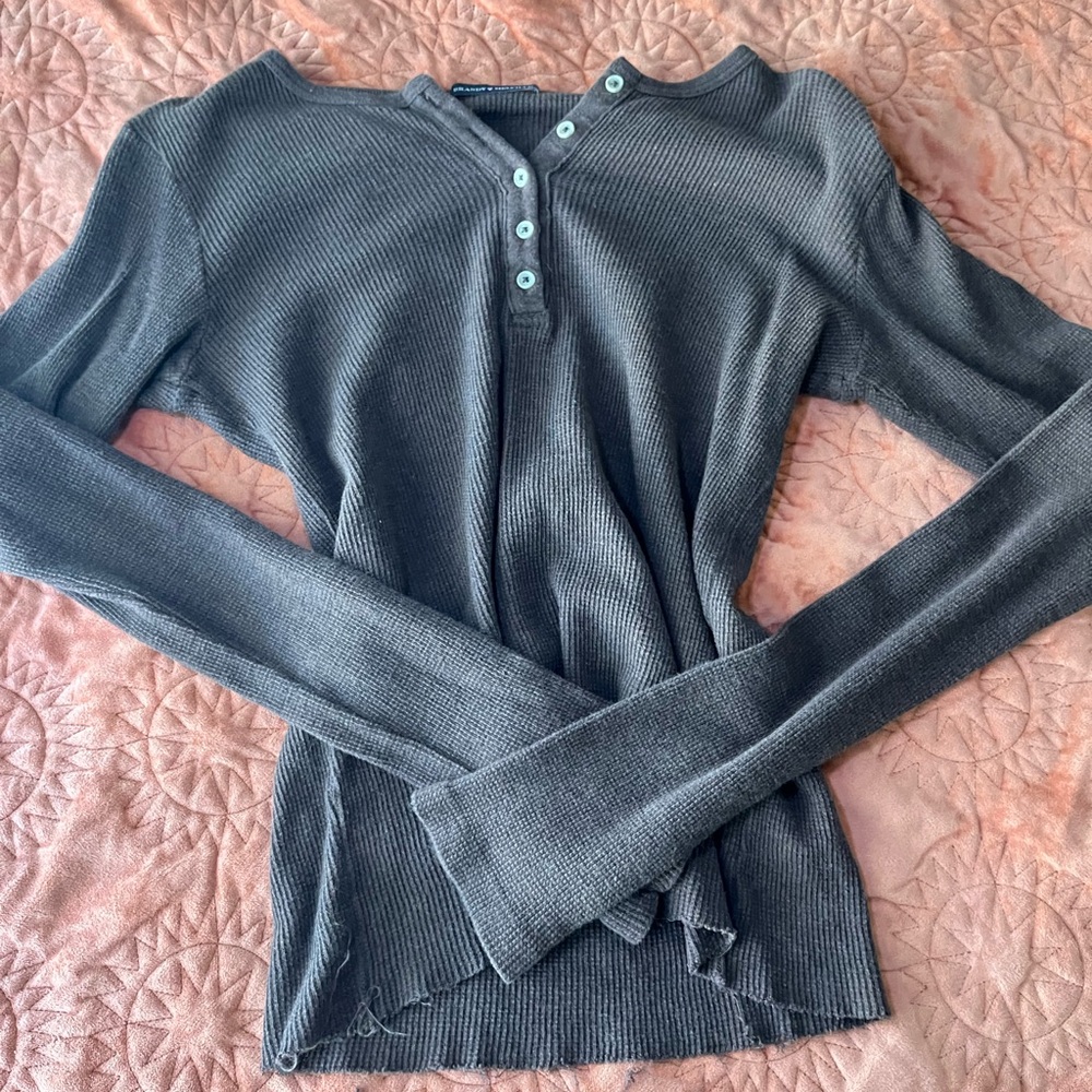Brandy Melville brown long sleeve top